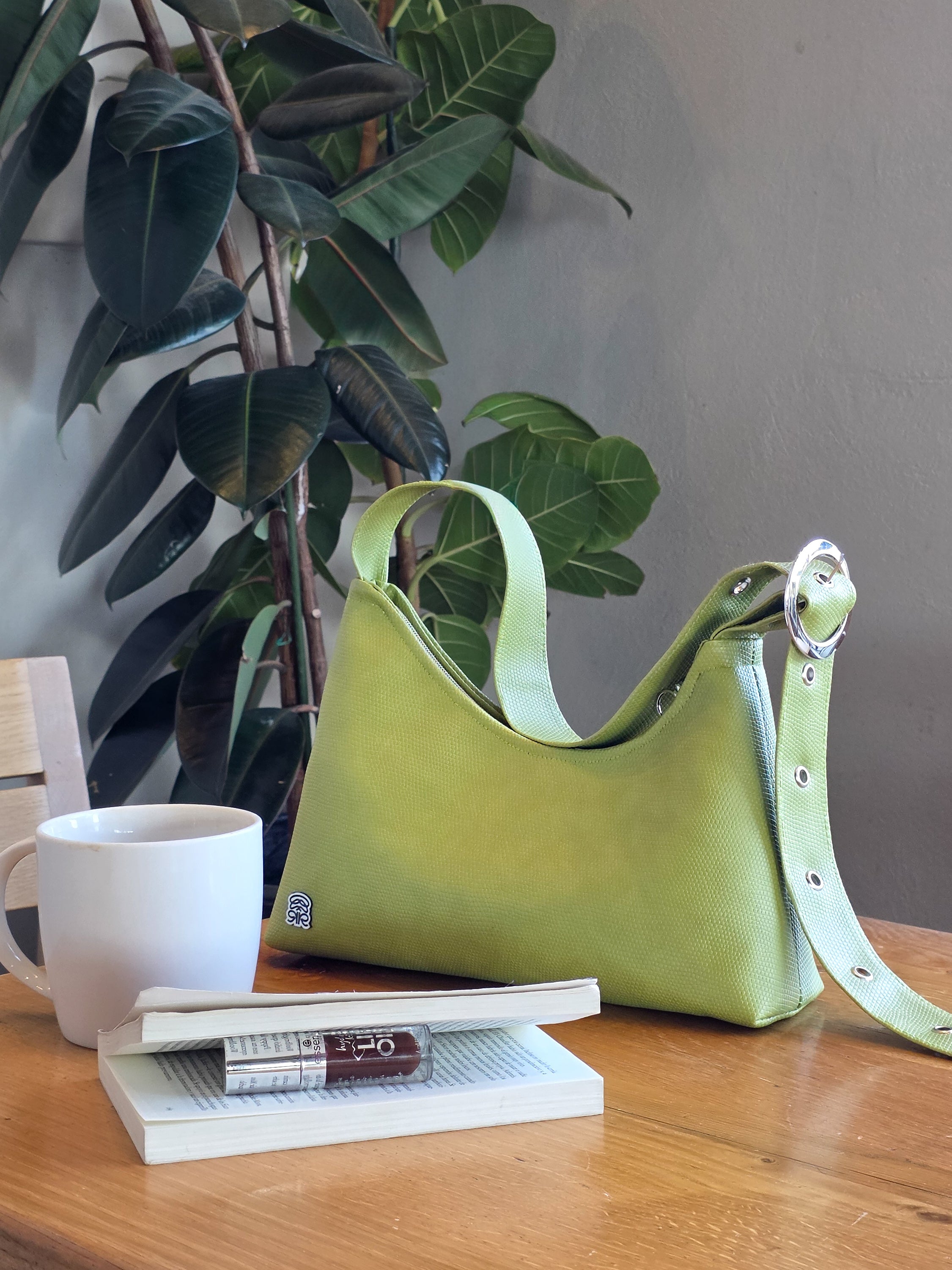 Nala Cuerina Verde Pistacho