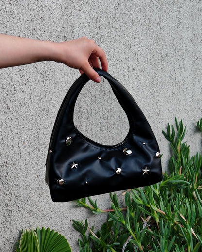 Nami mini Cuerina Negra Tachas